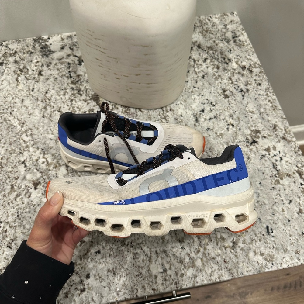 Women’s On Cloud Monster Shoe